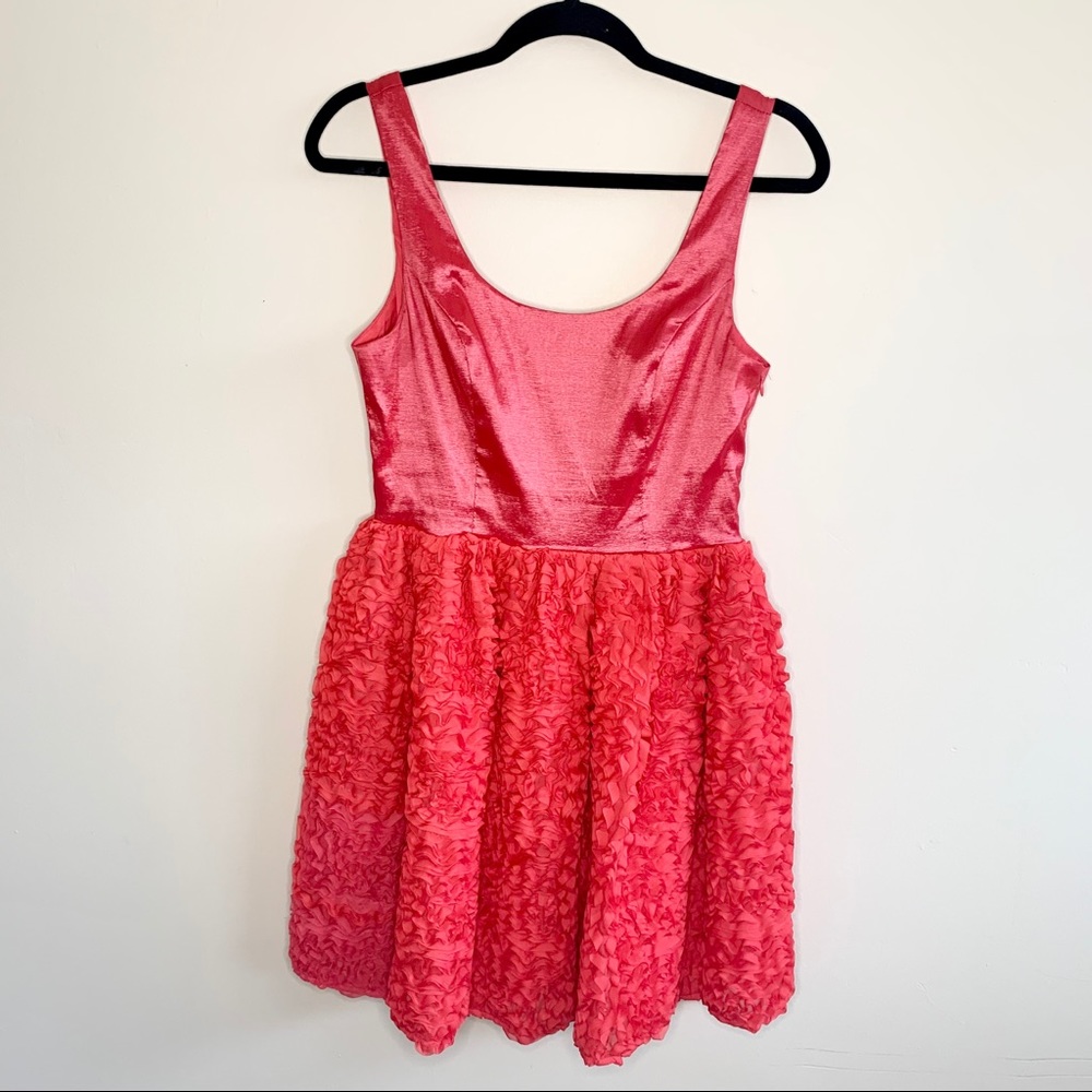 NWT Francesca's Mini Dress Ruffled Skirt Fuchsia